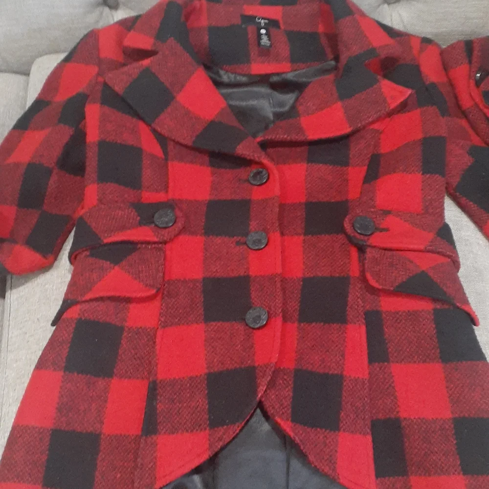 Aqua  red button down shacket XS. - Picture 12 of 14